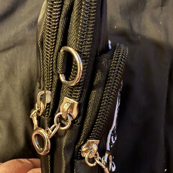 Black Snap Twice Crossbody Bag - Picture 2 of 7